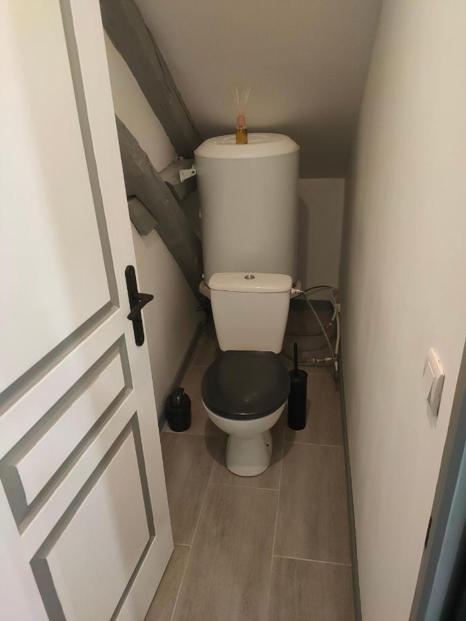 La Machine Sous Combles Apartment Ngoại thất bức ảnh